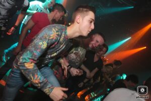 2015-01-16-hardcore-vibes-xl-time-out-pd531601