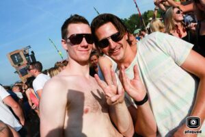 2015-07-11-extrema-outdoor-20th-anniversary-aquabest-pd532778
