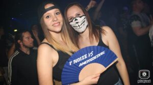 2016-05-04-f-noize-vs-andy-the-core-5-hours-solo-rodenburg-img_5210