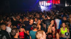 2016-05-04-f-noize-vs-andy-the-core-5-hours-solo-rodenburg-img_5306
